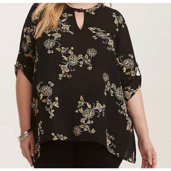 Torrid Sheath Boho Asymmetrical loose fit keyhole tunic blouse Plus Size 4 - Picture 1 of 7